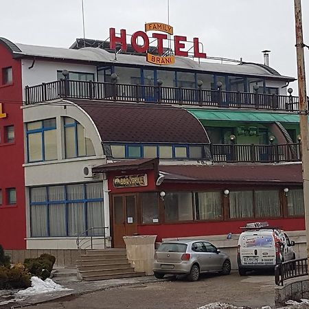 Семеен Хотел Брани Hotel Русе Екстериор снимка